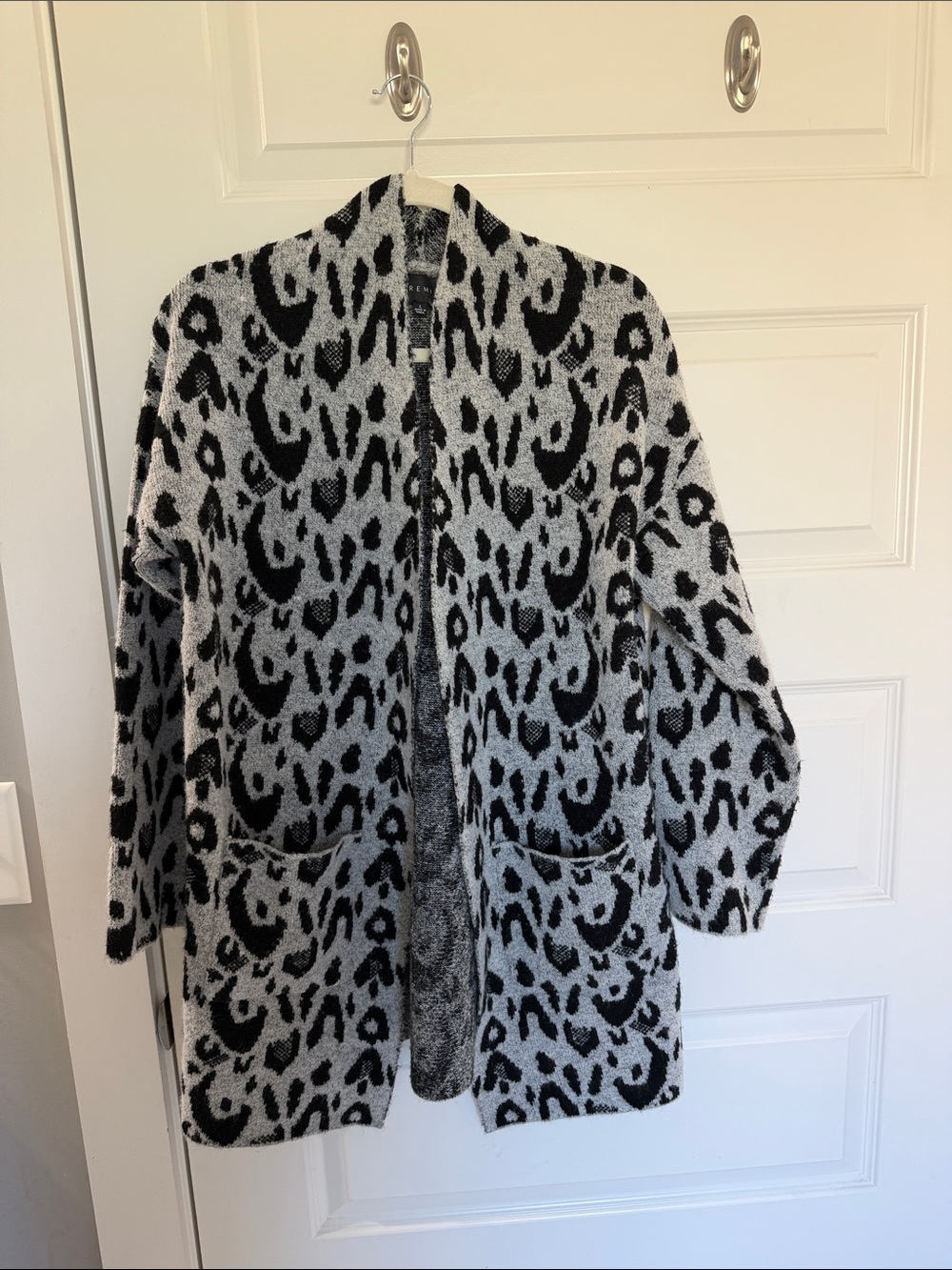 Premise Black and Gray Leopard-Print Open Cardigan